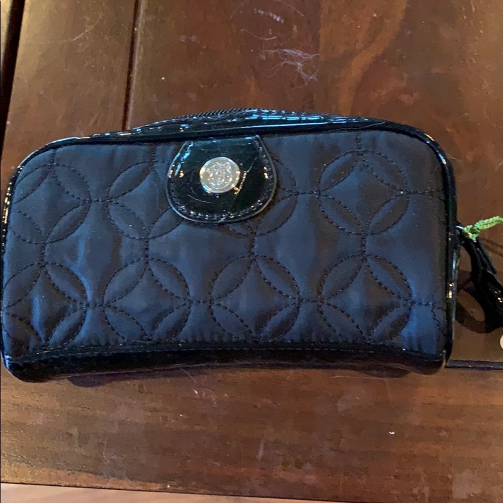 Vera Bradley Cosmo Nylon Black toiletry bag